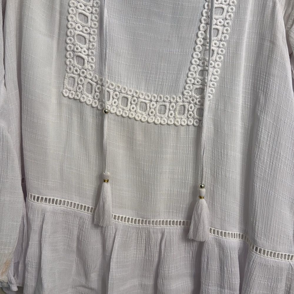Lilly Pulitzer Amisa Top Resort White Tassels Lace Flounce Hem Size Small NWT - Picture 3 of 5